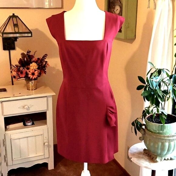 Express Perfect Red Dress, Tomato Girl, Career Professional,  Coastal  Grandma - Picture 1 of 11